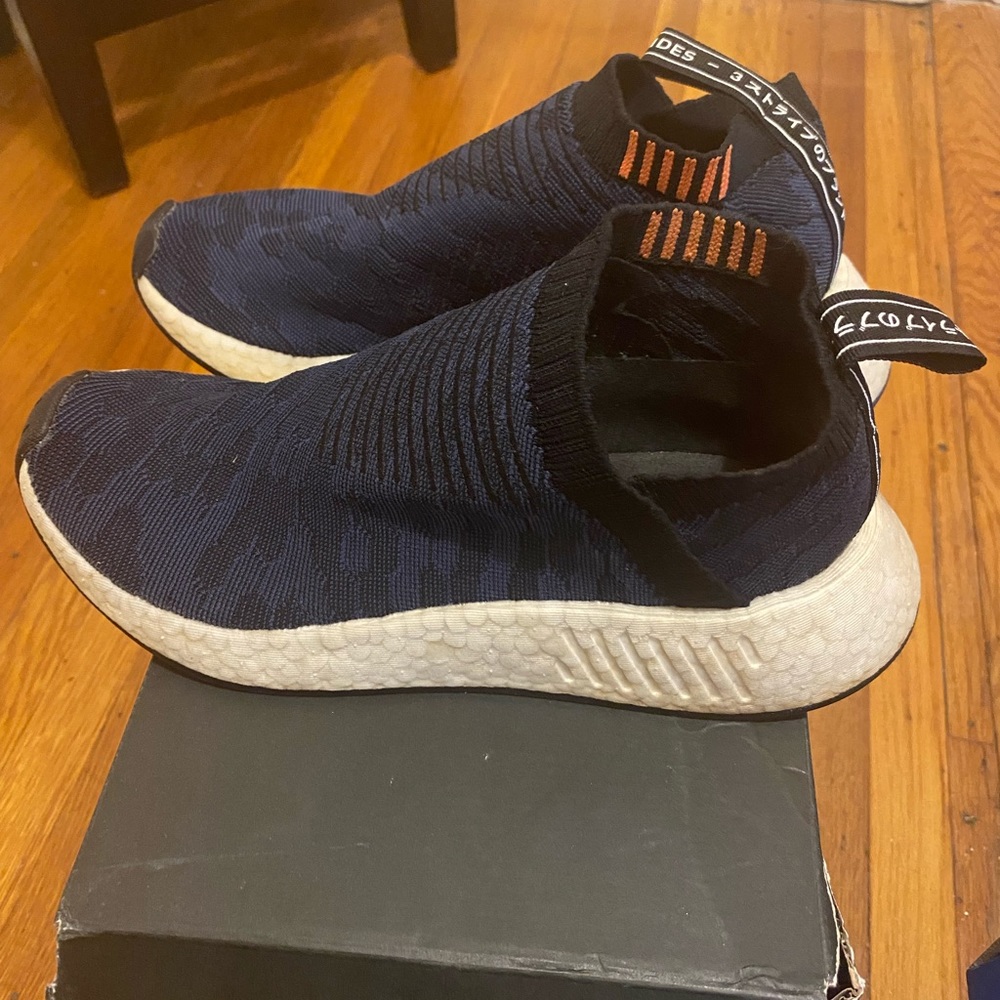 Adidas NMD - Picture 2 of 8